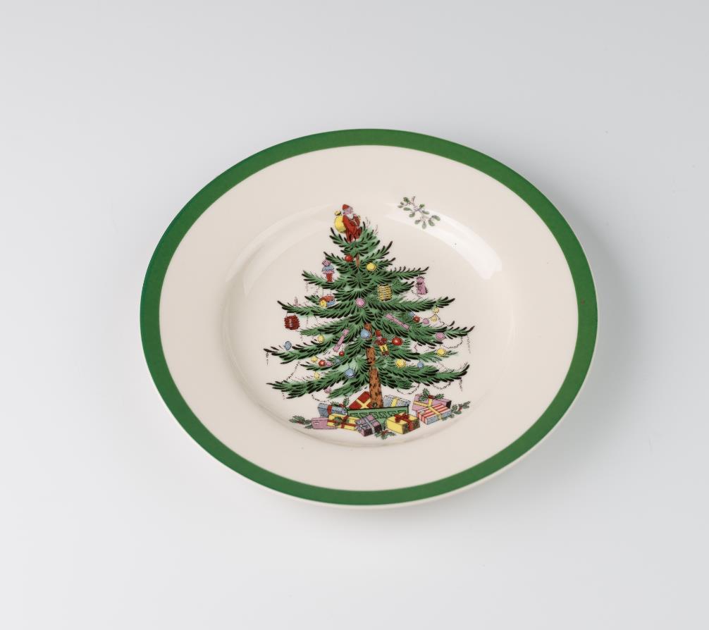 Christmas Tree Porcelain Plates & Bowls