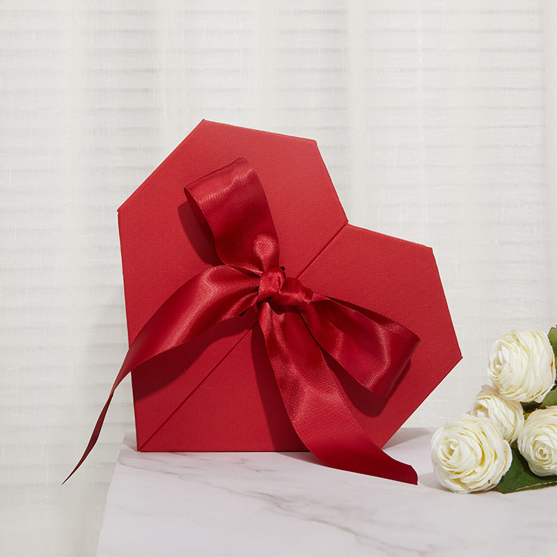 Wedding Gift Box, 21 cm – image 4
