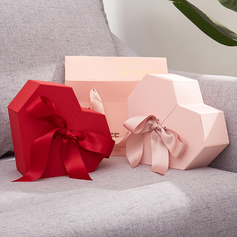 Wedding Gift Box, 21 cm