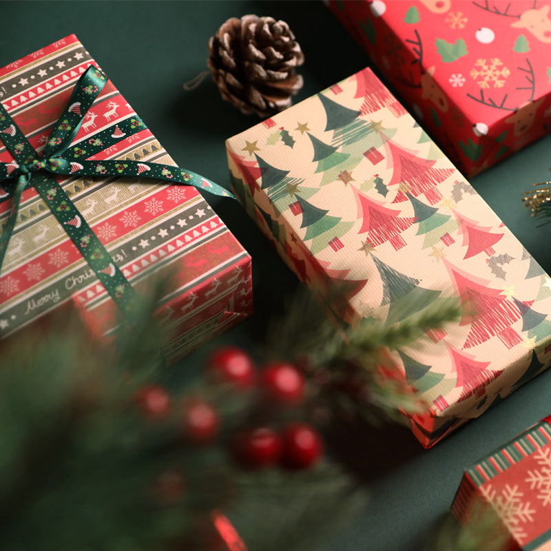 Christmas Pattern Gift Wrap, 50 × 70 cm
