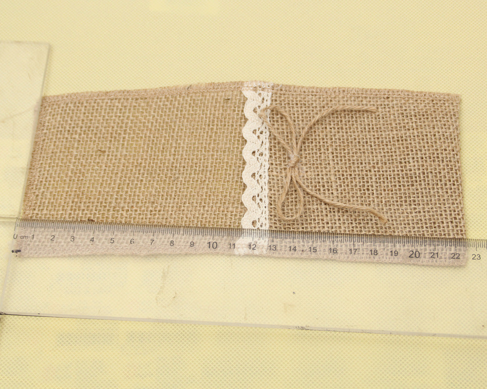 Jute & Lace Christmas Cutlery Pocket – image 5