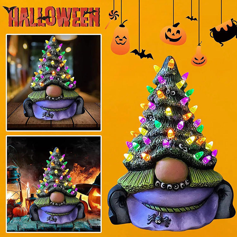 Light-Up Resin Christmas Tree, 19 cm – image 4